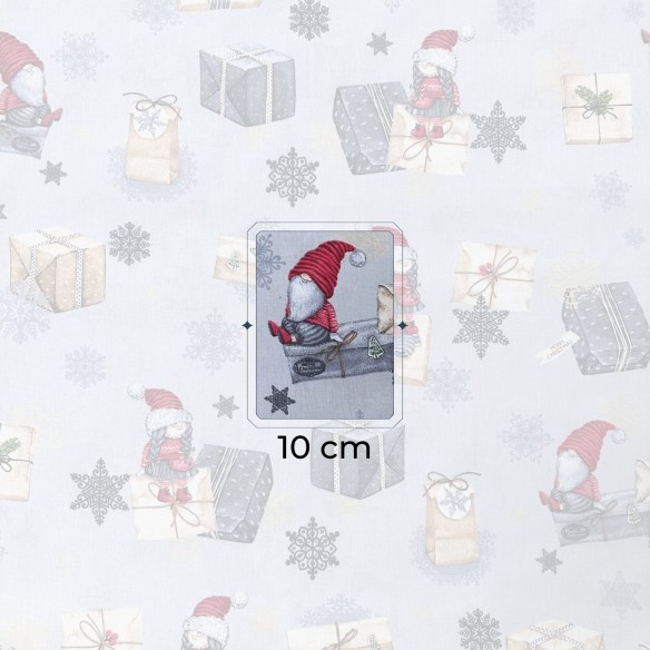 Tessuto di cotone - Gnomi natalizi con regali e lettera in grigio